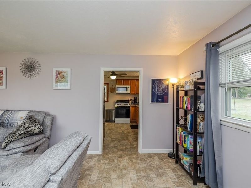 18255 Shurmer Road, Strongsville, OH 44136 Photo 9