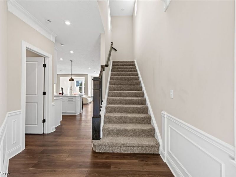 795 N Parkside Drive, Westlake, OH 44145 Photo 2