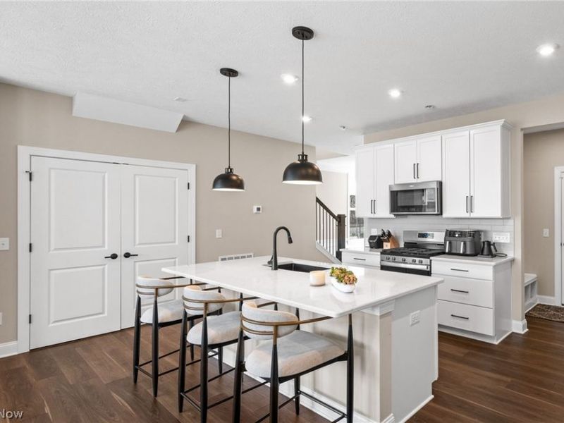 795 N Parkside Drive, Westlake, OH 44145 Photo 6