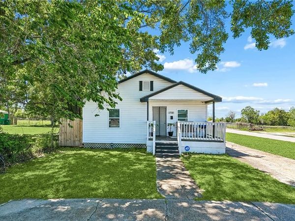 1700 PAILET Avenue, Harvey, LA 70058