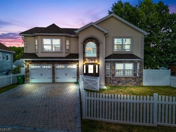 431 Raritan Rd, Linden, NJ 07036