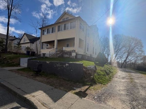 412 N Main St, Wharton, NJ 07885