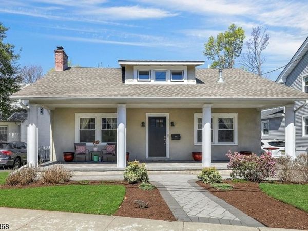 28 Harper Ter, Cedar Grove, NJ 07009