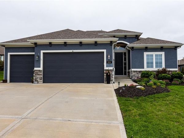 8134 NW 89th Street, Kansas City, MO 64153
