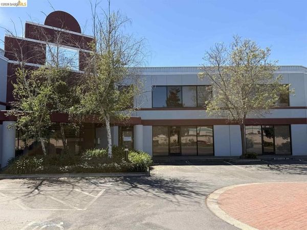 1735 Enterprise DR, Fairfield, CA 94533