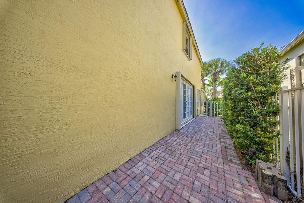 2792 Shaughnessy Drive, Wellington, FL 33414 Photo