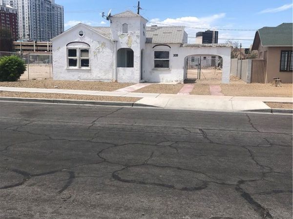 309 N 9th Street , Las Vegas, NV 89101