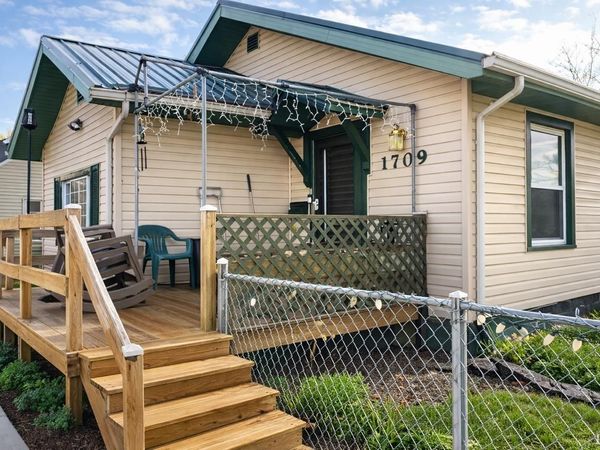 1709 Leer Street, South Bend, IN 46613