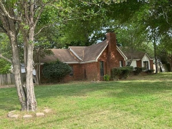 2670 KATE BOND RD, Memphis, TN 38133