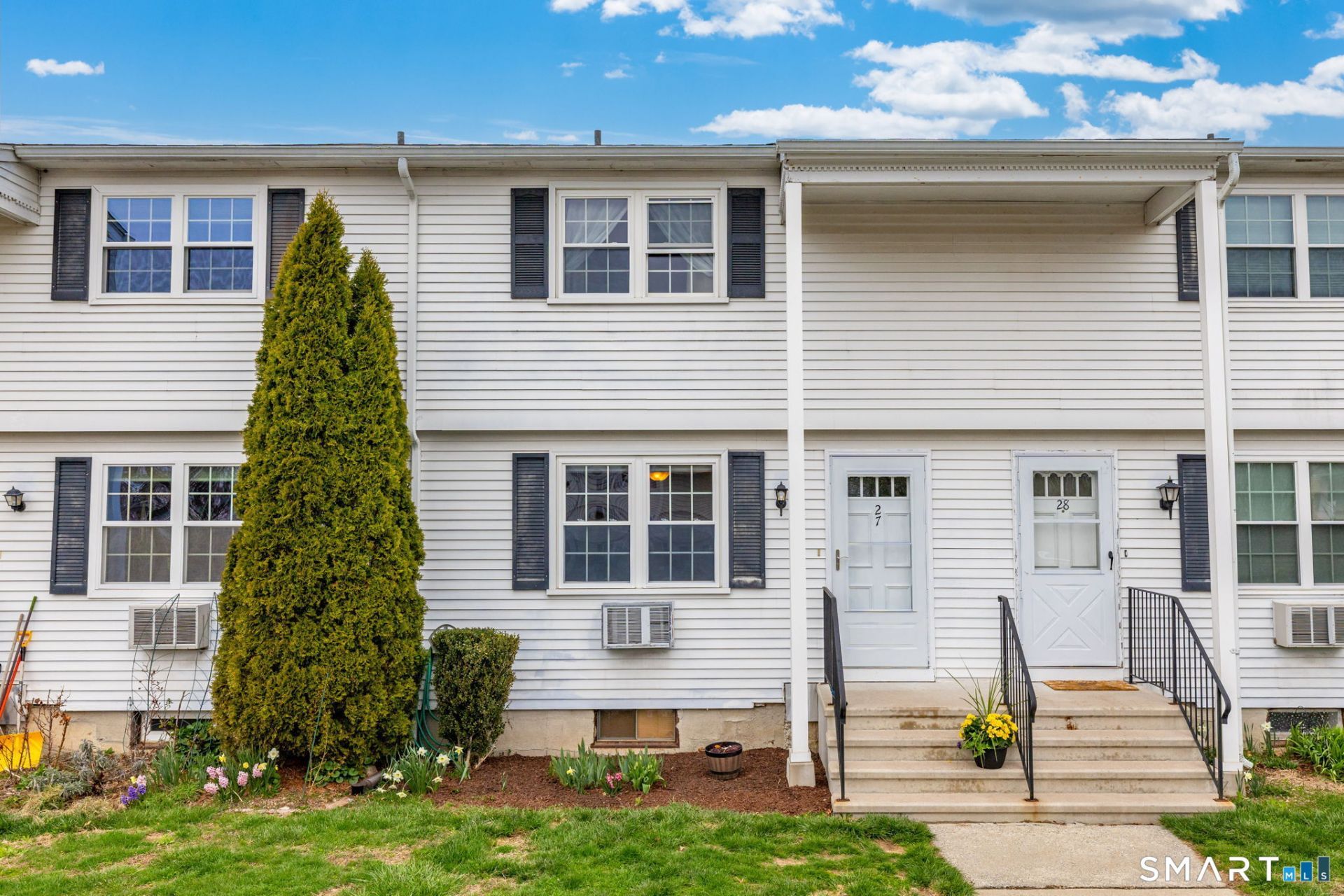 80 Wellswood, Unit 27, Hebron, CT 06231 Main Photo