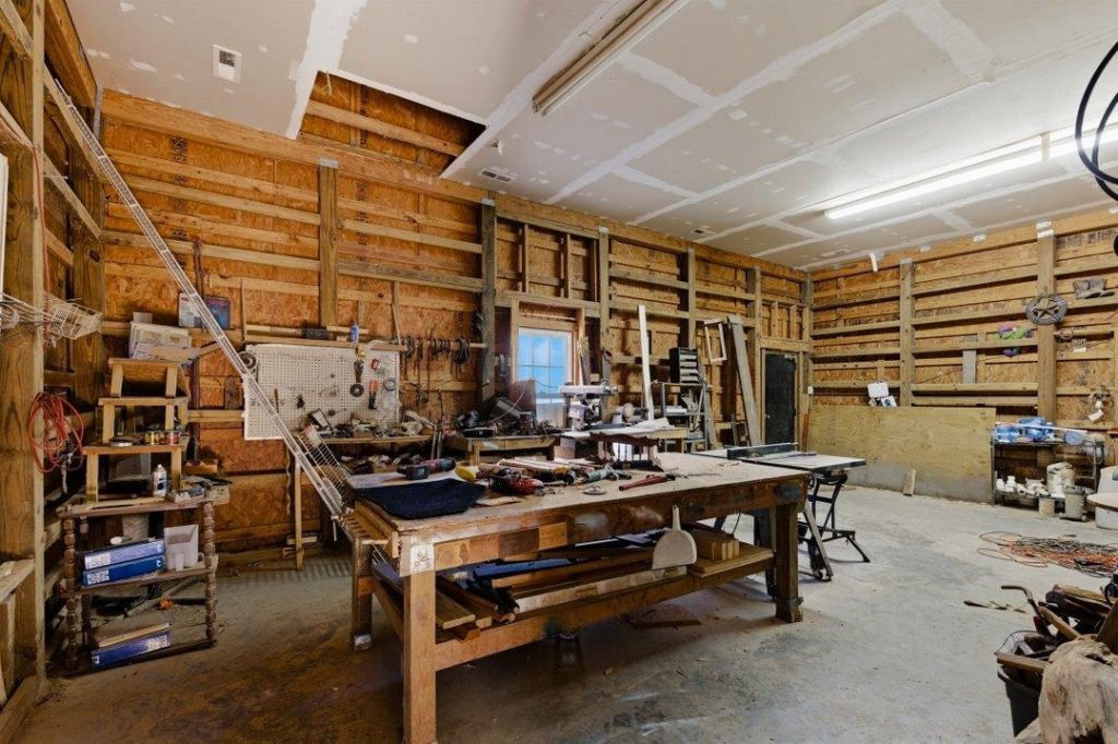 1848 Pitch Landing Rd. Photo 5