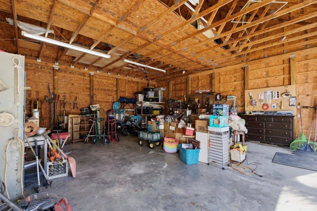 1848 Pitch Landing Rd. Photo 6