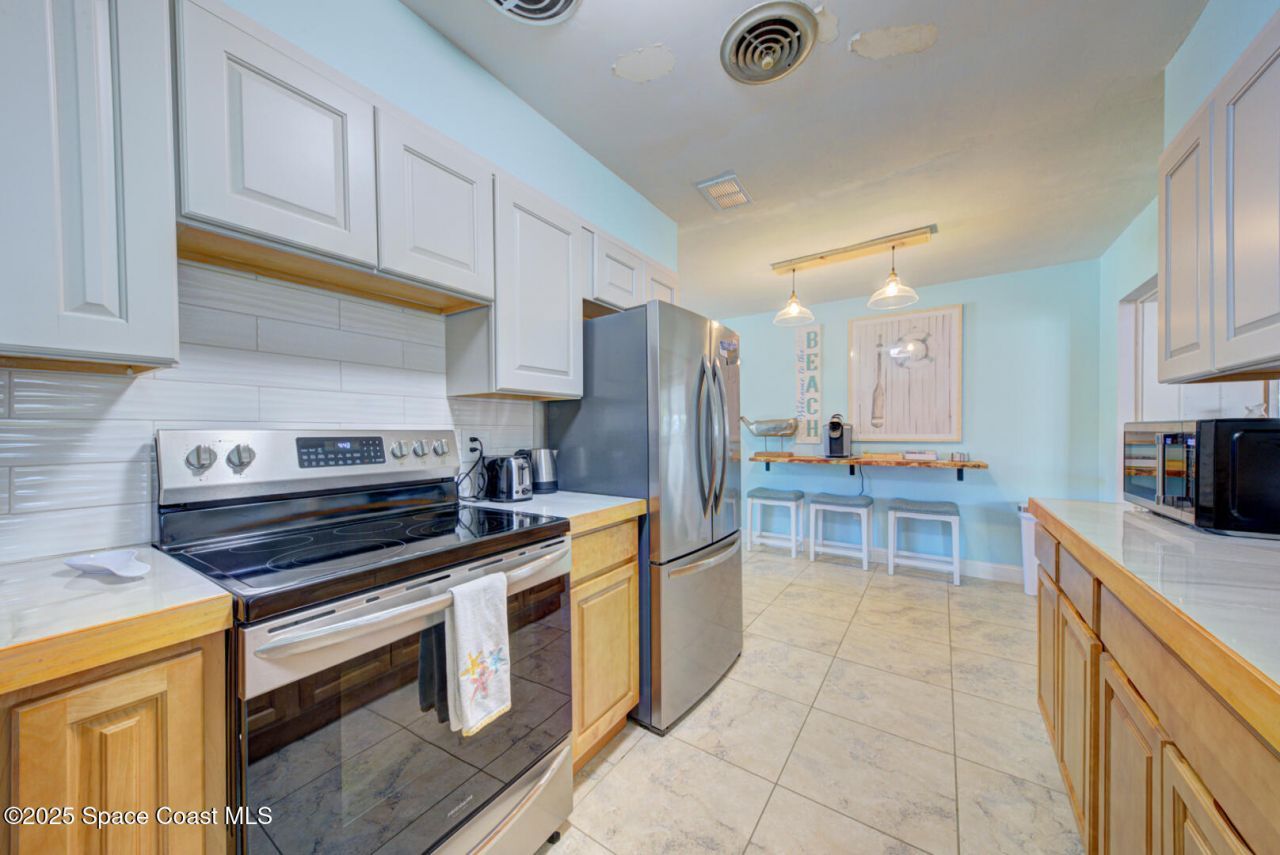 282 Fay Drive, Indialantic, FL 32903 Photo