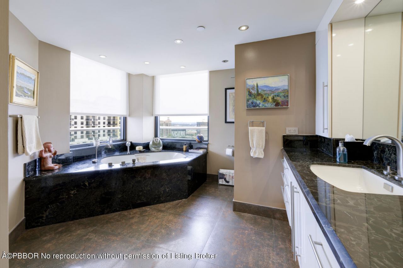 529 S Flagler Drive, Unit 26H, West Palm Beach, FL 33401 Photo