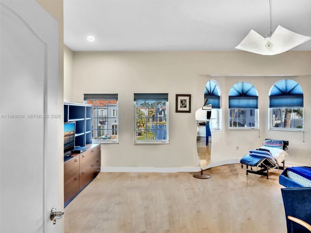 20780 NE 32nd Ave, Aventura, FL 33180 Photo