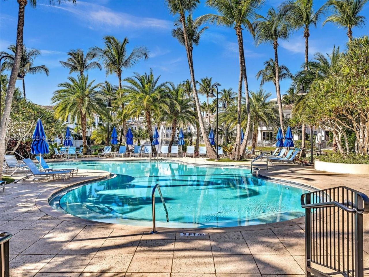 20780 NE 32nd Ave, Aventura, FL 33180 Photo