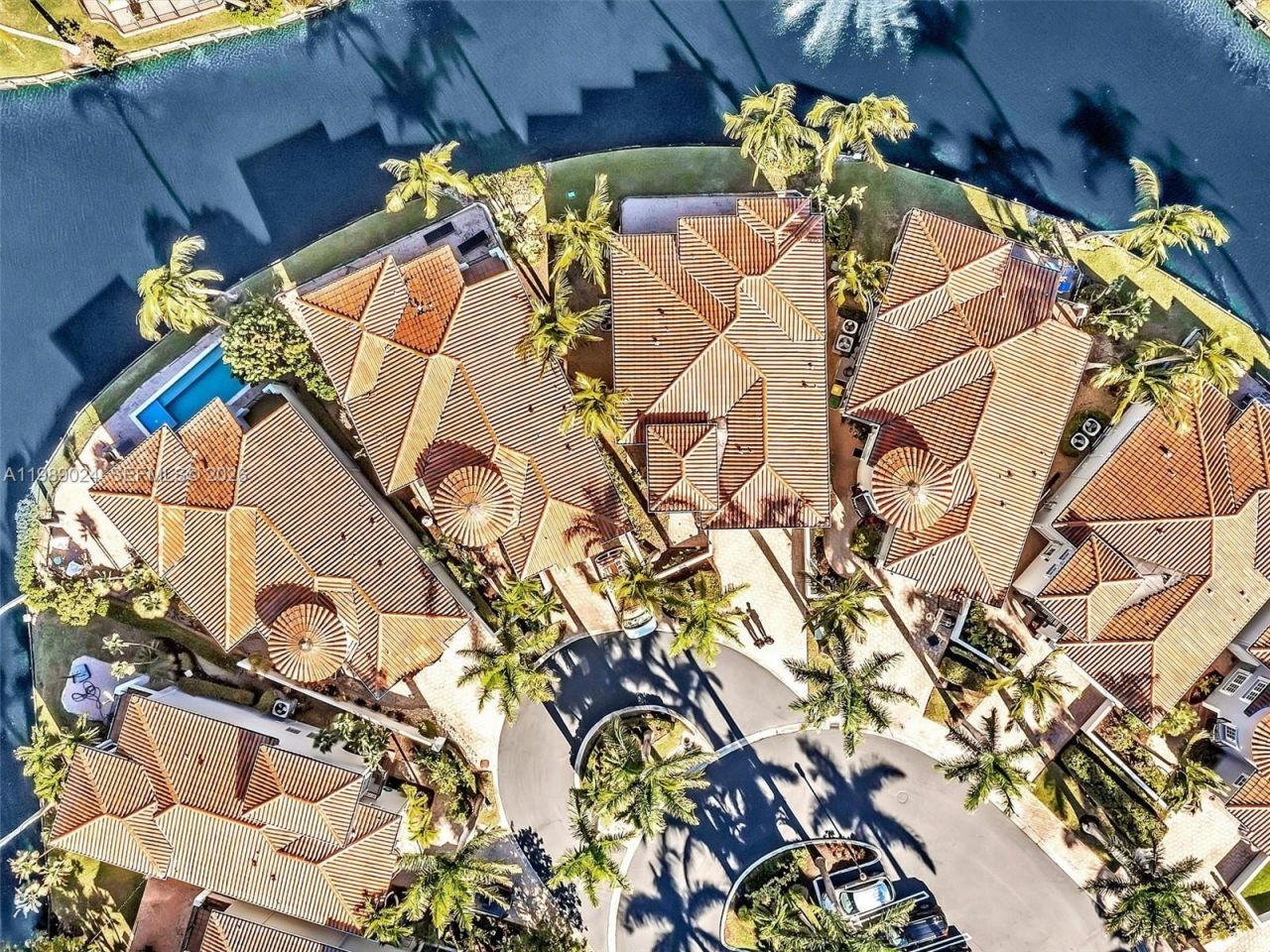 20780 NE 32nd Ave, Aventura, FL 33180 Photo