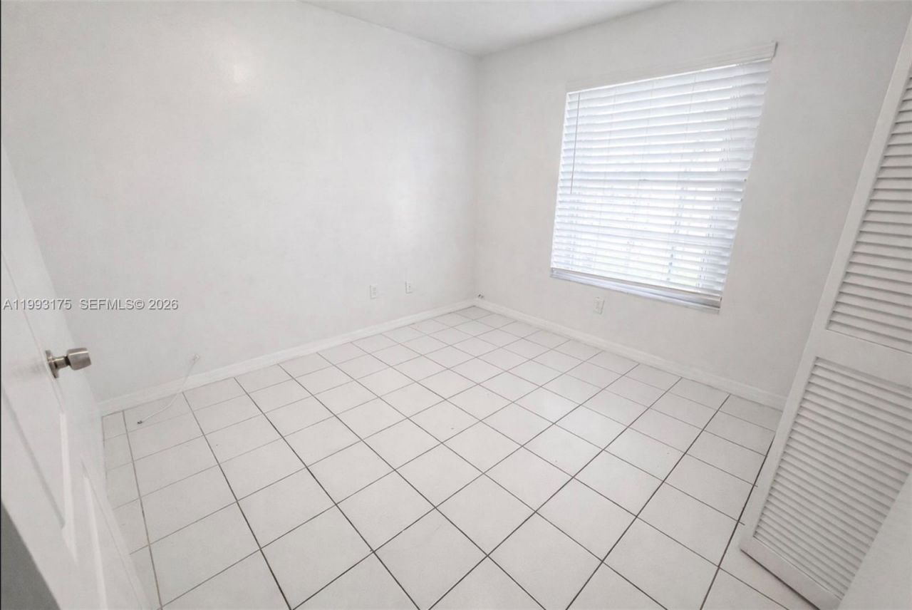 12695 SW 144th Ter, Miami, FL 33186 Photo