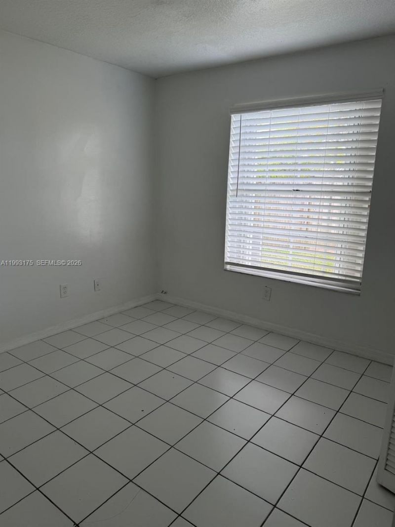 12695 SW 144th Ter, Miami, FL 33186 Photo