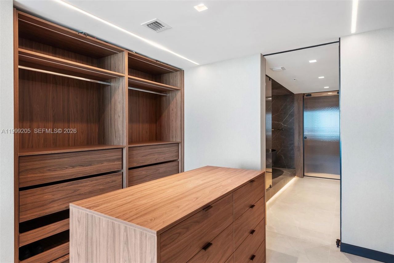 400 Sunny Isles Blvd, Unit PH-03, Sunny Isles Beach, FL 33160 Photo