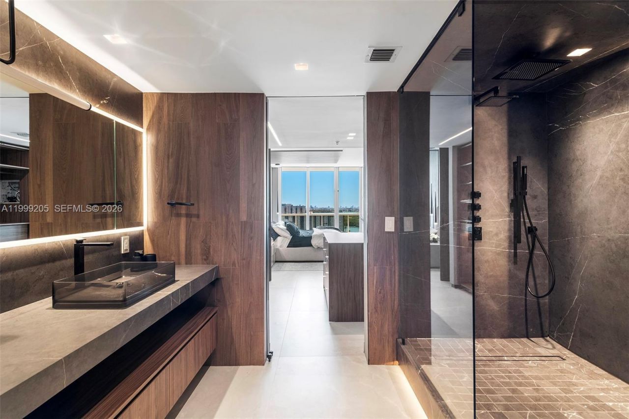 400 Sunny Isles Blvd, Unit PH-03, Sunny Isles Beach, FL 33160 Photo