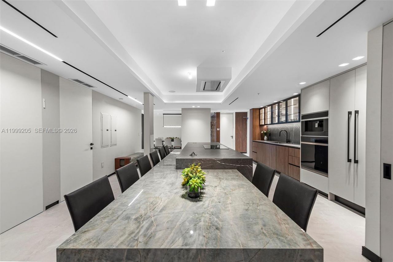 400 Sunny Isles Blvd, Unit PH-03, Sunny Isles Beach, FL 33160 Photo