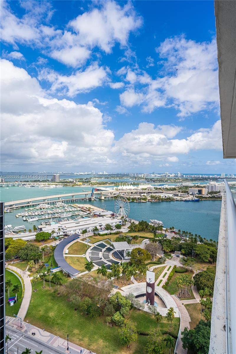 50 Biscayne Blvd, Unit 3601, Miami, FL 33132 Photo