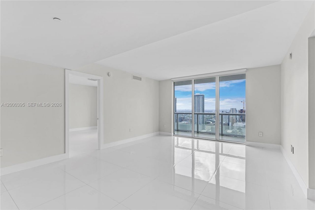 50 Biscayne Blvd, Unit 3601, Miami, FL 33132 Photo