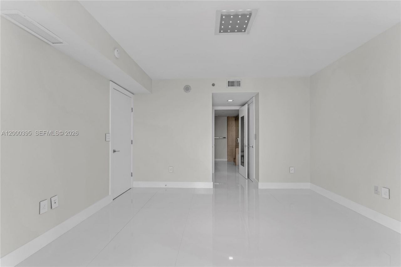 50 Biscayne Blvd, Unit 3601, Miami, FL 33132 Photo