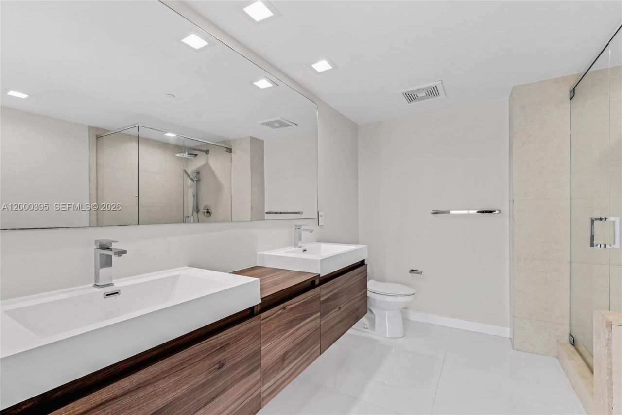 50 Biscayne Blvd, Unit 3601, Miami, FL 33132 Photo