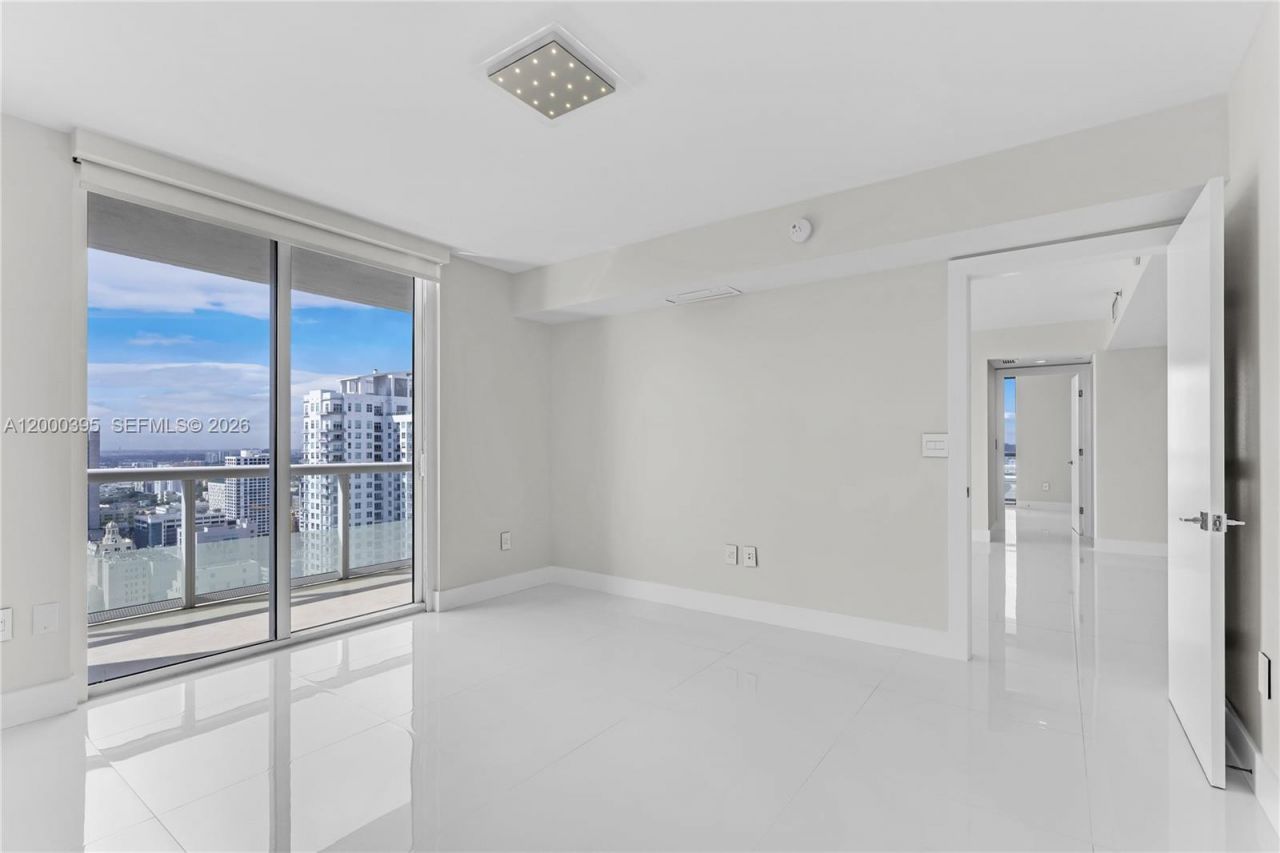 50 Biscayne Blvd, Unit 3601, Miami, FL 33132 Photo