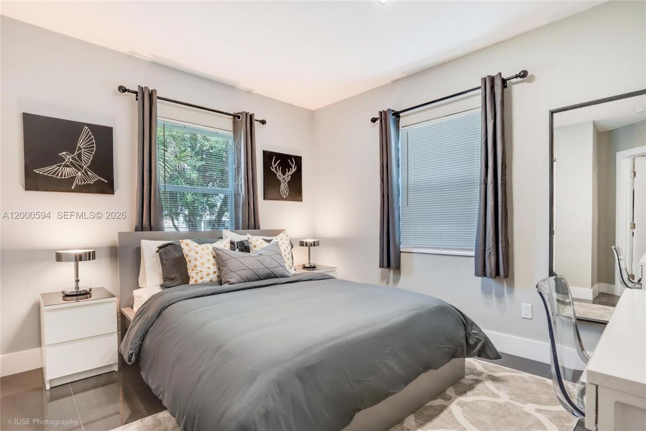 2990 NW 50th St, Unit Whole Vill, Miami, FL 33142 Photo