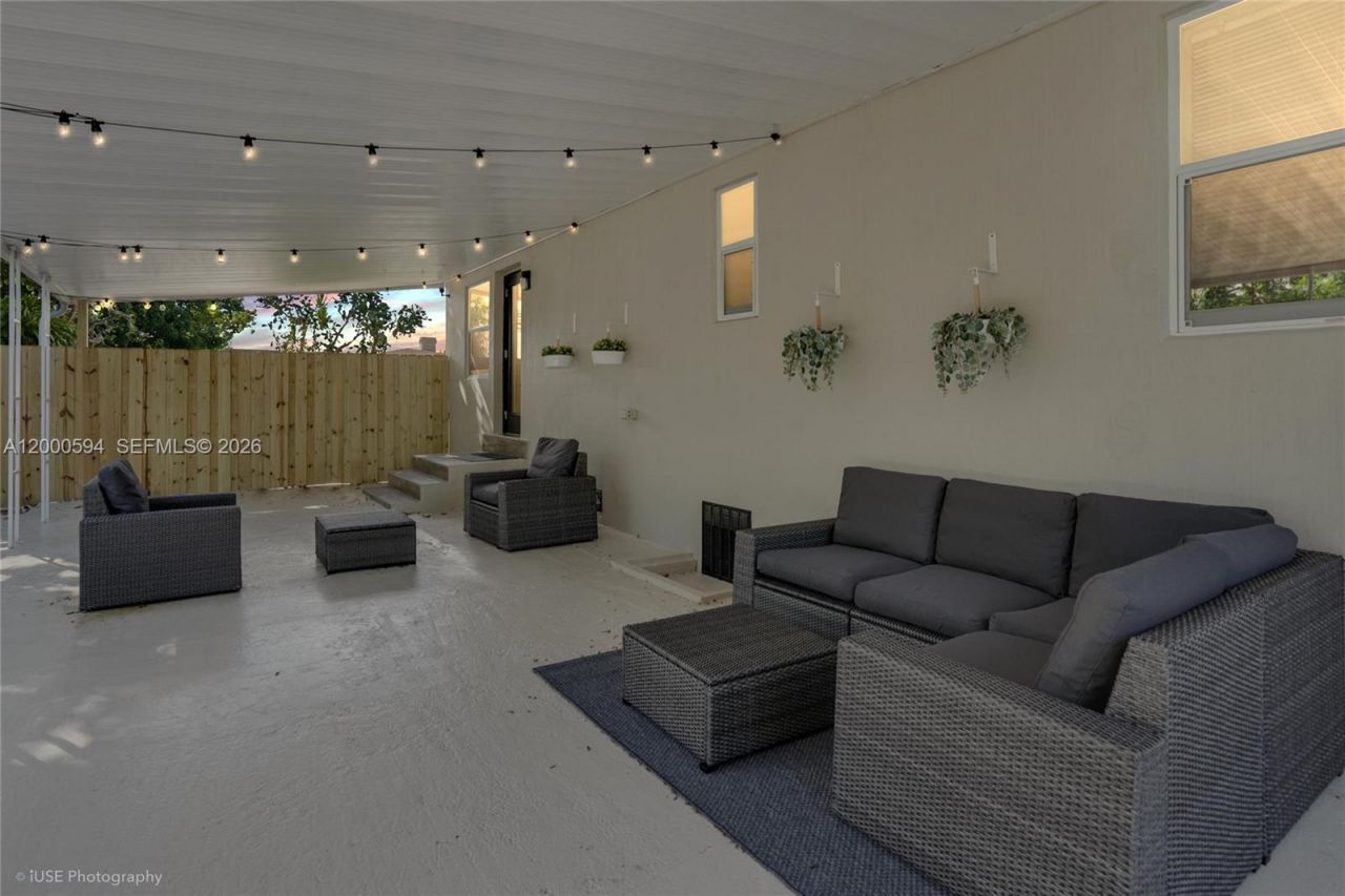 2990 NW 50th St, Unit Whole Vill, Miami, FL 33142 Photo