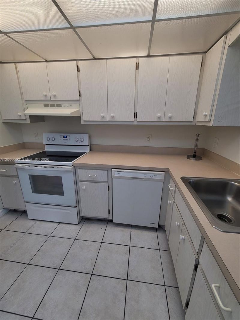 1340 NE 28th Ave, Unit 129, Pompano Beach, FL 33062 Photo