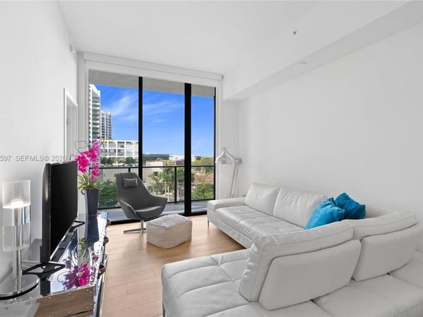 2678 Tigertail Ave, Unit 615, Miami, FL 33133