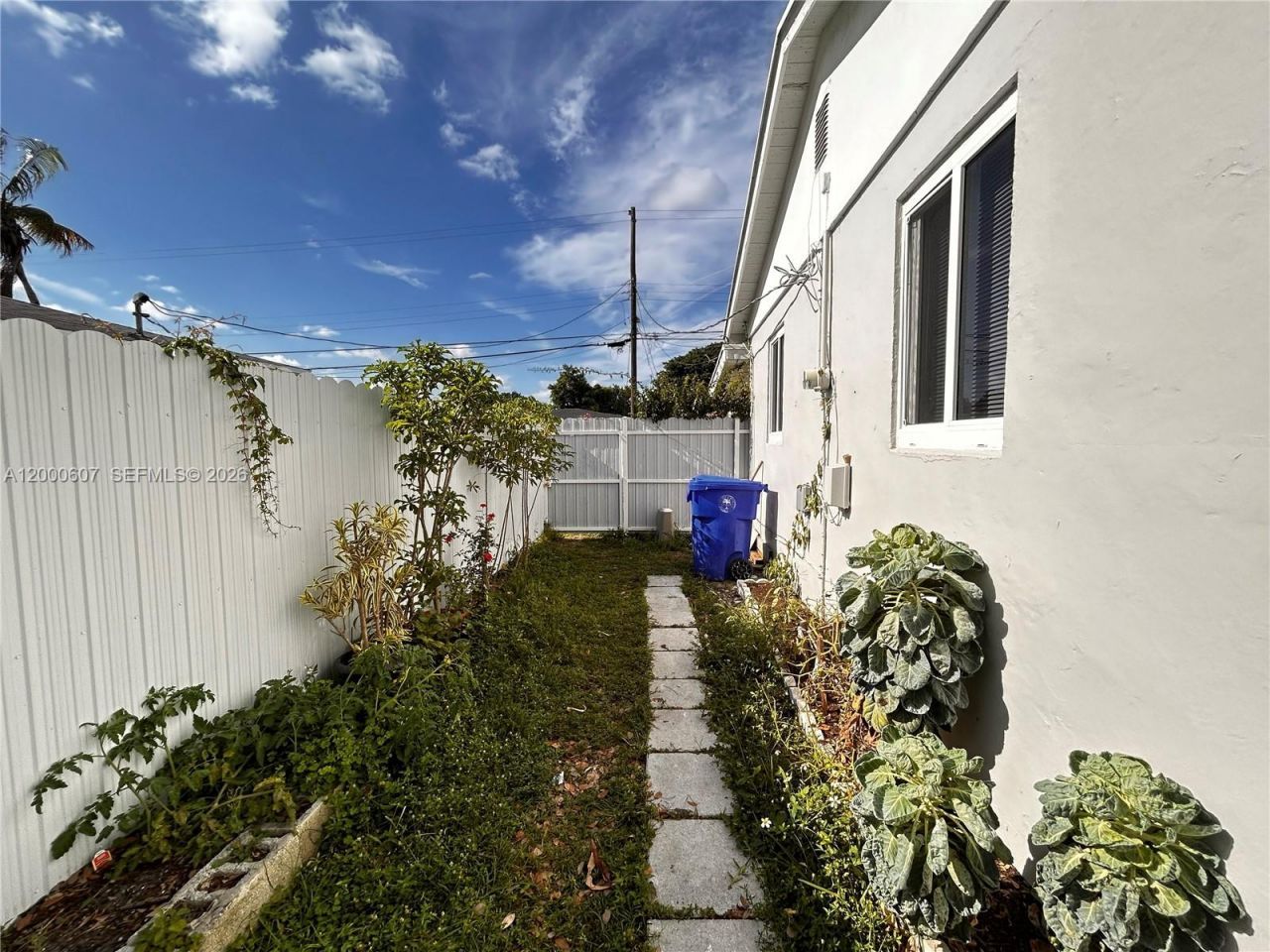 1354 NW 69th St, Miami, FL 33147 Photo