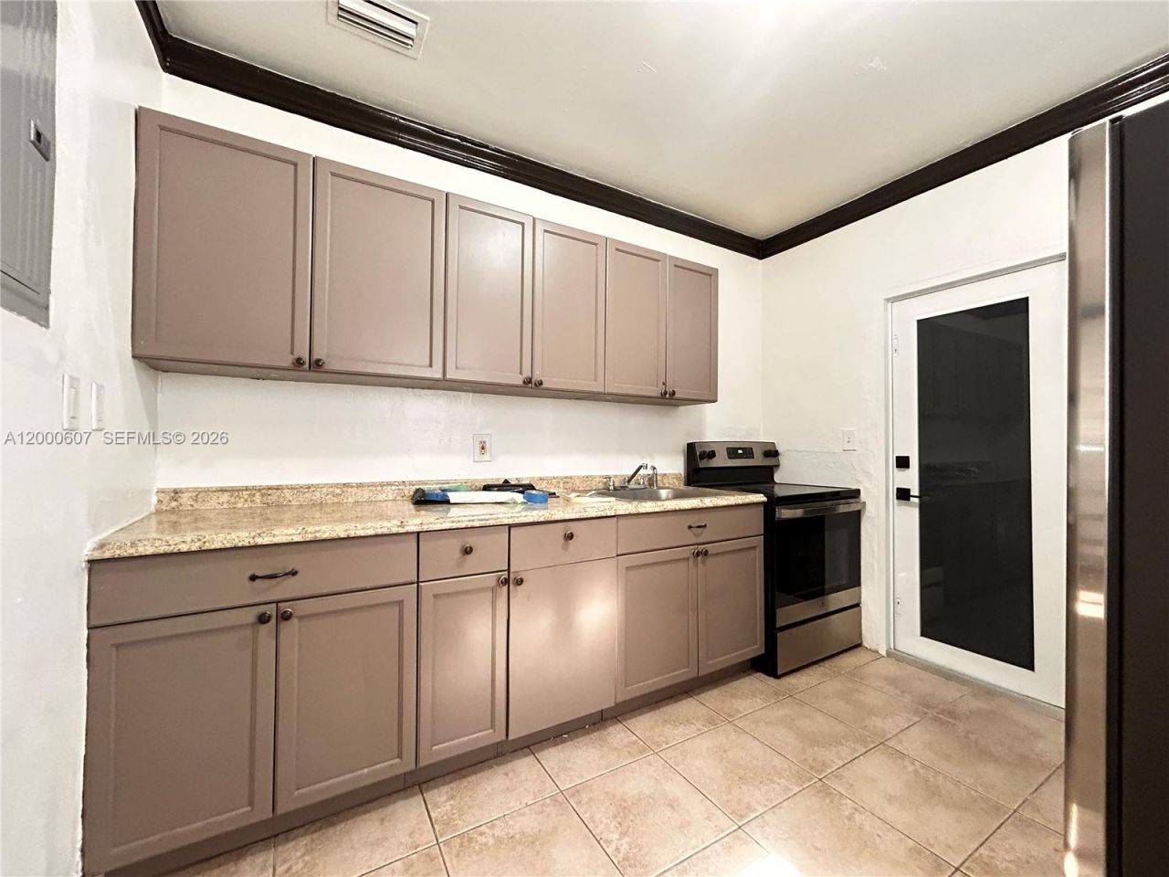 1354 NW 69th St, Miami, FL 33147 Photo