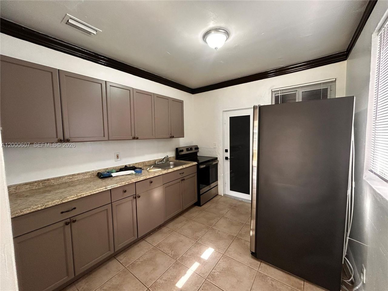 1354 NW 69th St, Miami, FL 33147 Photo