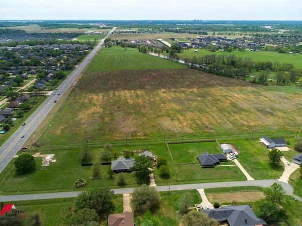 1 Airline Drive, Bossier City, LA 71111