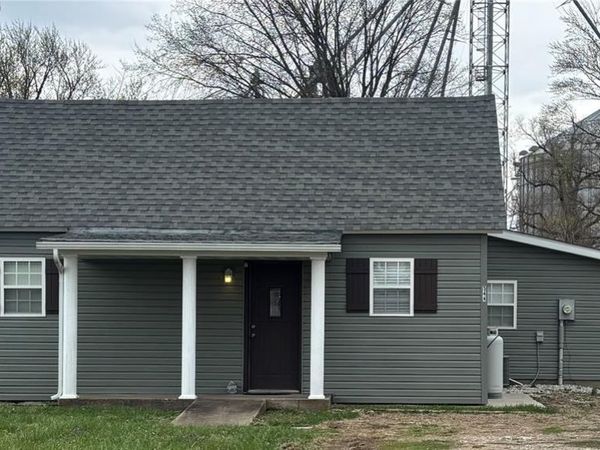 544 W Lincoln Street, Hawk Point, MO 63349