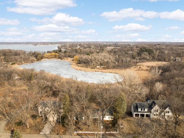 18800 Highland Avenue , Wayzata, MN 55391