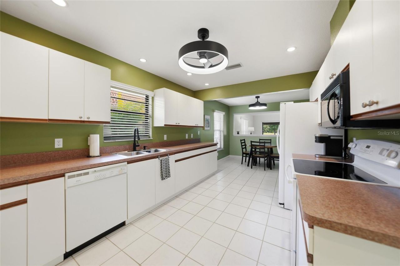 11275 SW Courtney Drive, Lake Suzy, FL 34269 Photo