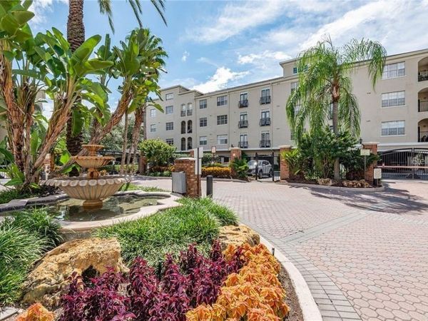 501 KNIGHTS RUN AVENUE , Unit 2304, TAMPA, FL 33602