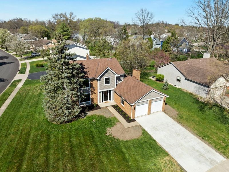 294 Meadow View Drive , Powell, OH 43065 Photo 5