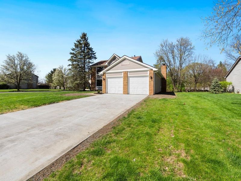 294 Meadow View Drive , Powell, OH 43065 Photo 6