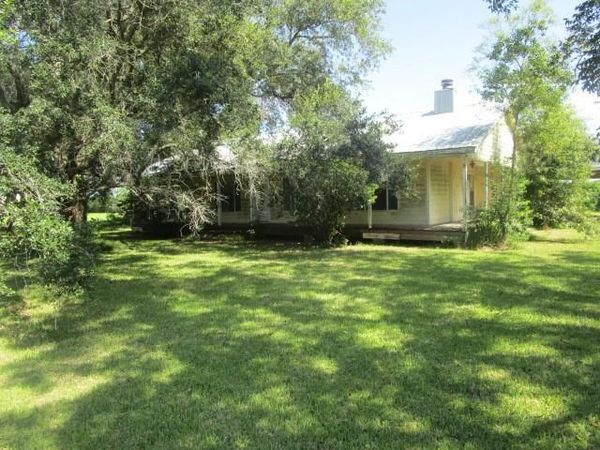 58490 HYMEL Street, White Castle, LA 70788