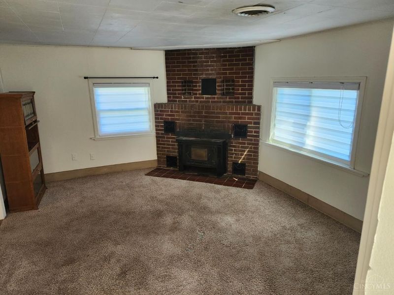 136 Cottonwood Drive, Hanover Twp, OH 45013 Photo 4