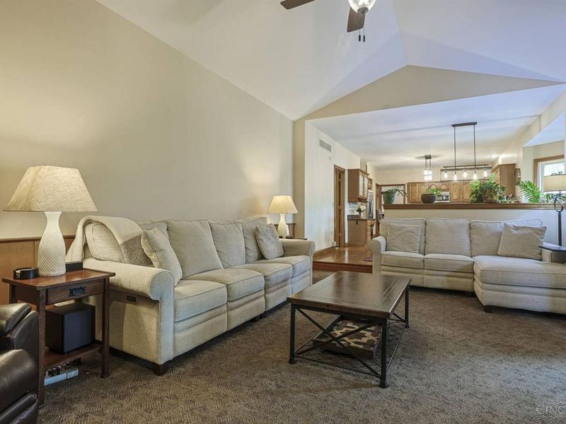 7096 Brightwaters Court, Liberty Township, OH 45011 Photo 11