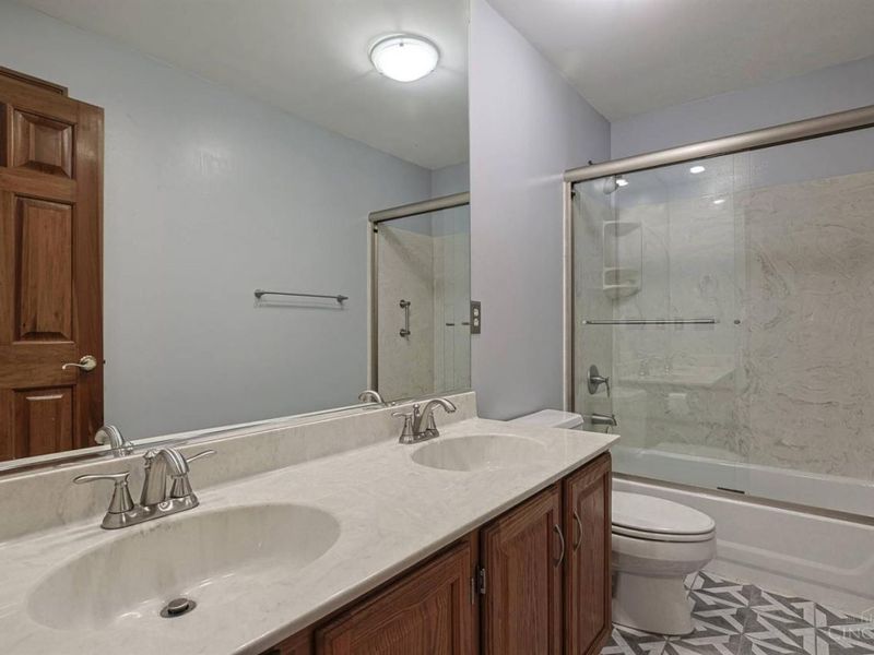 7096 Brightwaters Court, Liberty Township, OH 45011 Photo 47