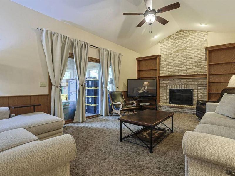 7096 Brightwaters Court, Liberty Township, OH 45011 Photo 9